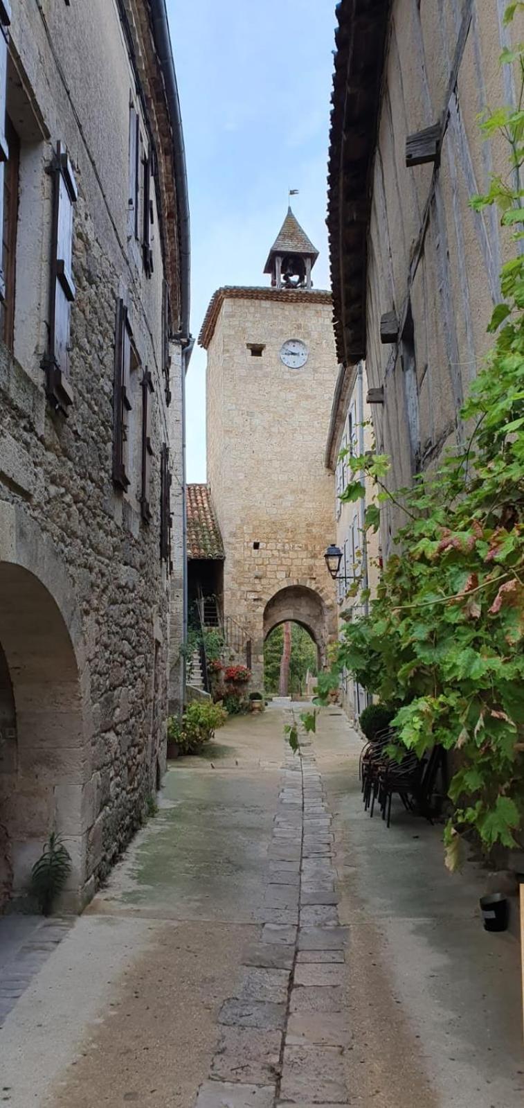 La Maison Des Cornieres Fources Exterior photo