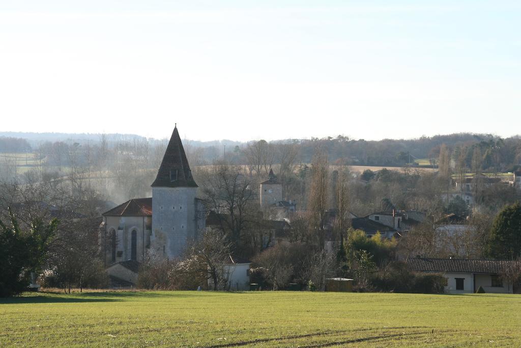 La Maison Des Cornieres Fources Exterior photo