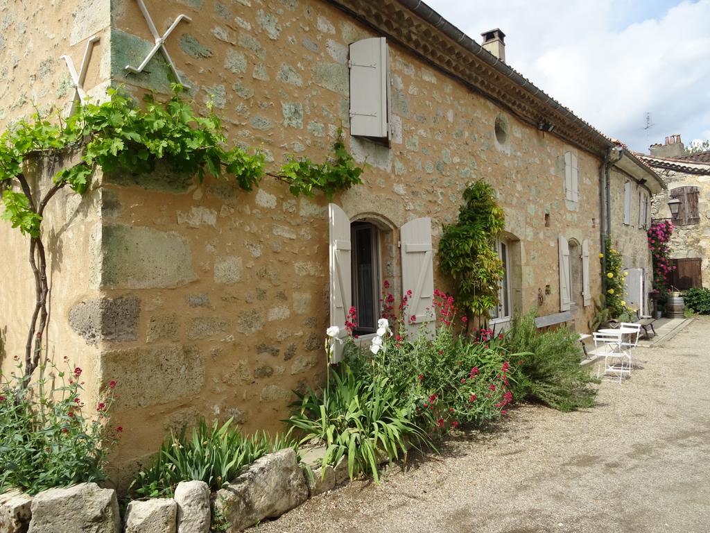 La Maison Des Cornieres Fources Exterior photo